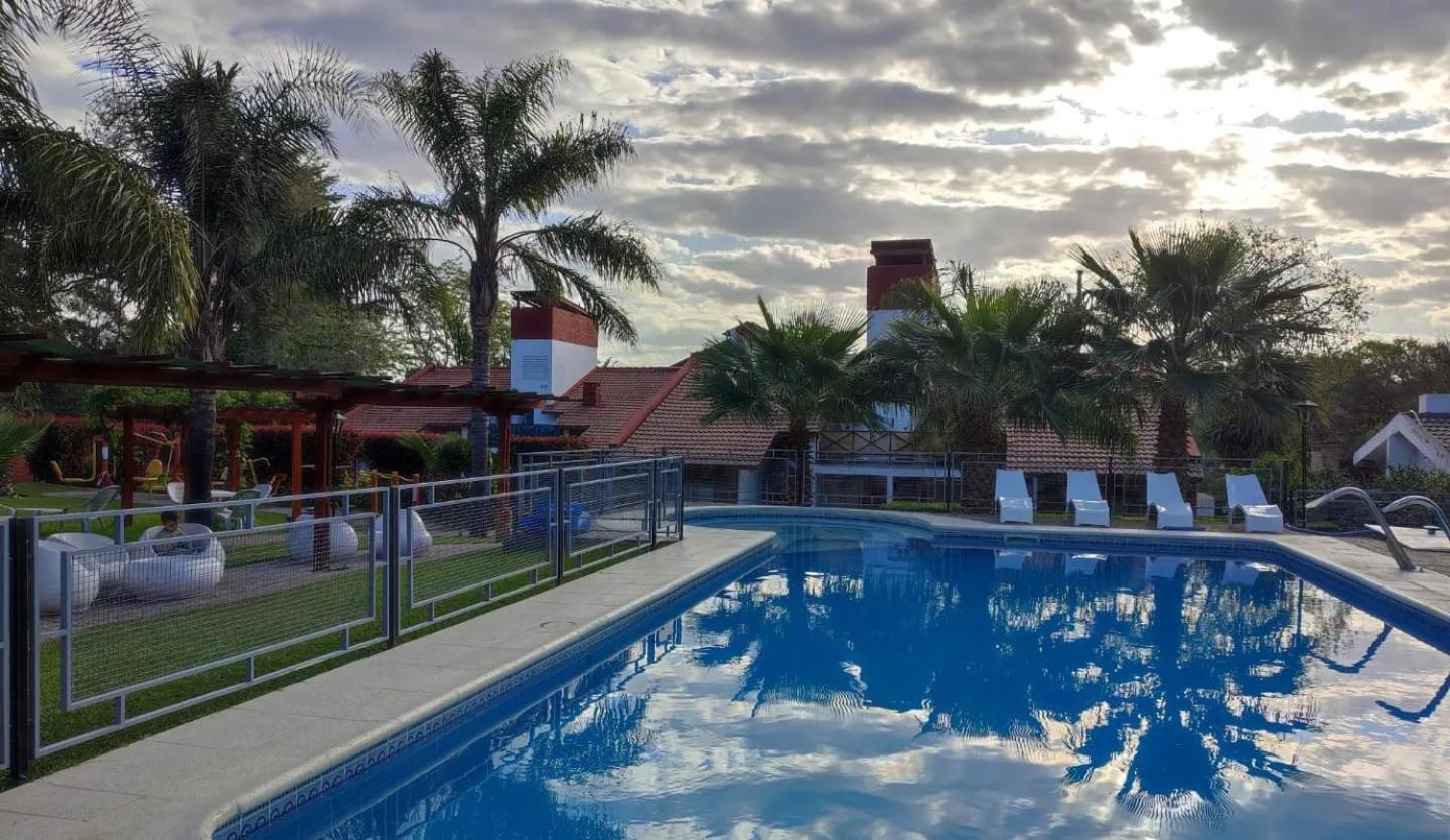 Candy Apart Hotel Villa General Belgrano Exterior foto